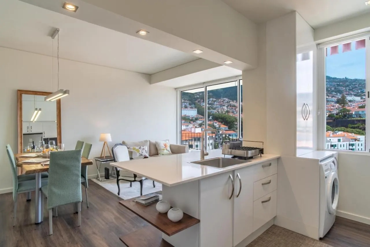 Elias Garcia The Beauty Funchal Apartment Portugal